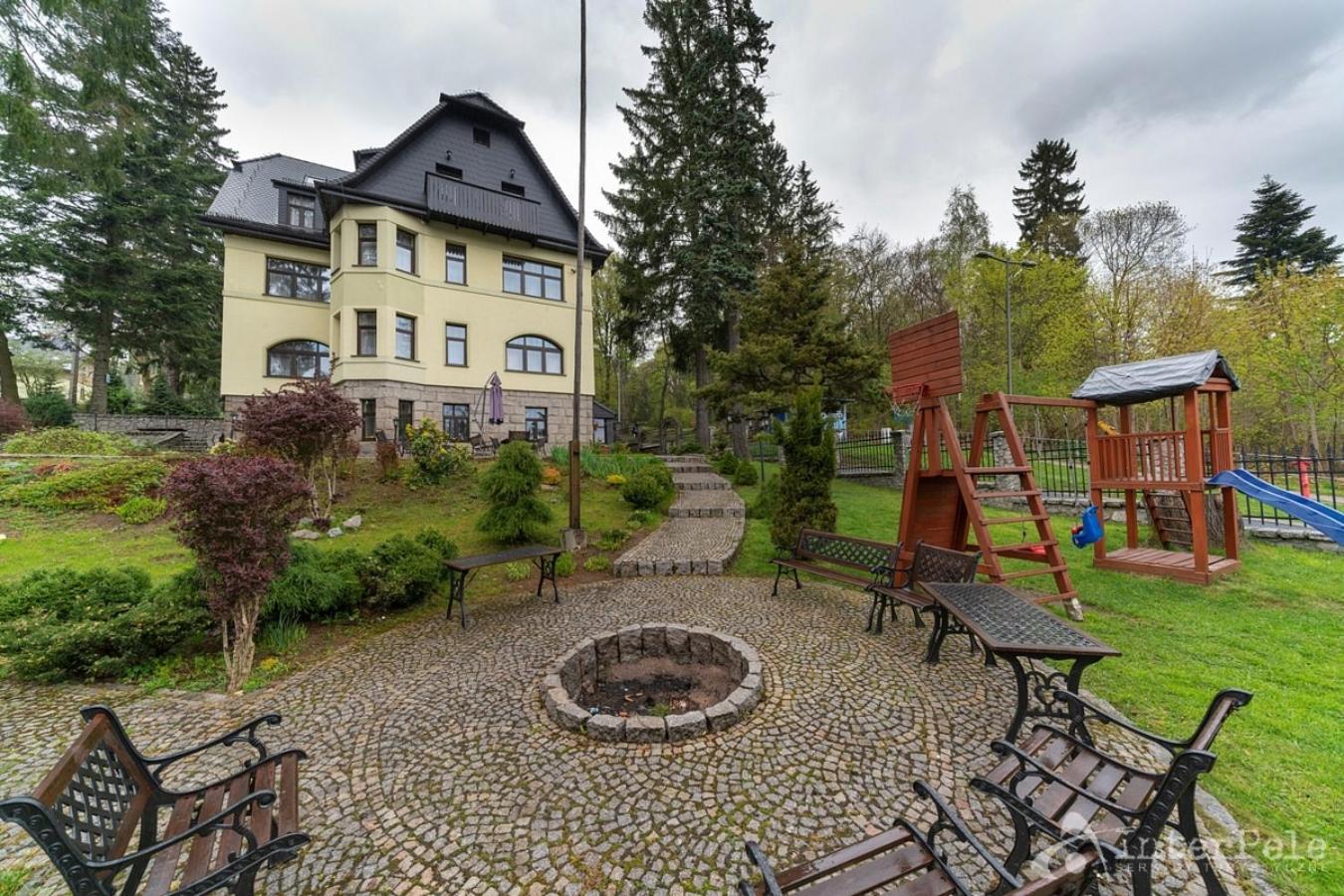Willa Sloneczna Roza Pokoje Ze Sniadaniami Schreiberhau Exterior foto
